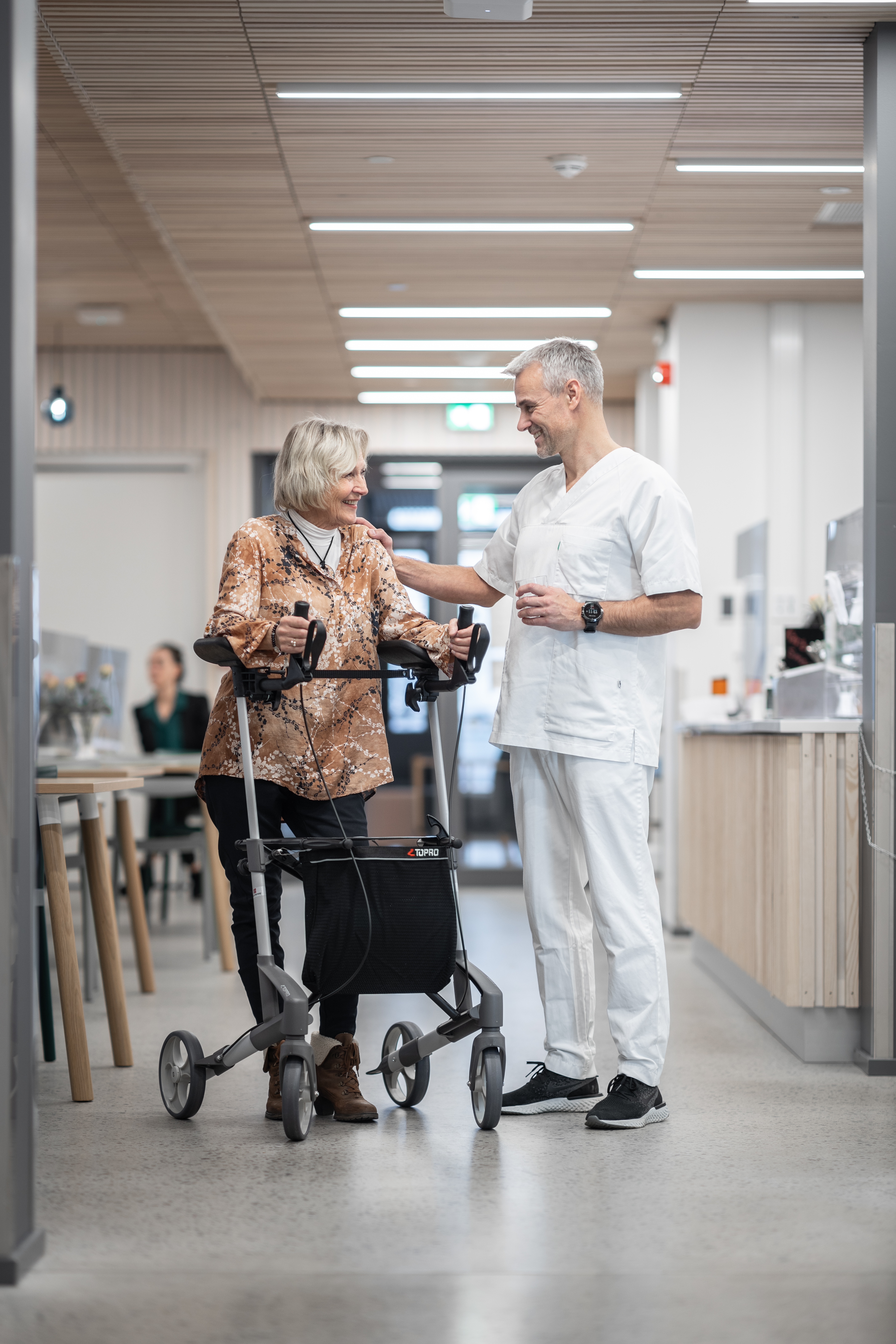 topro-troja-walker-unterarm-rollator image 6